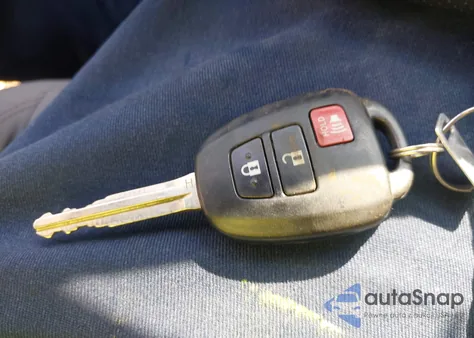 2019 Toyota Tacoma Sr5 V6 z USA, uszkodzony, nr VIN 3TMCZ5AN5KM258637